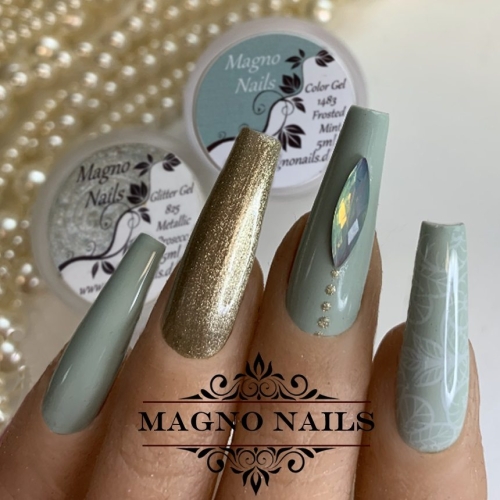 Preview: Winter Design Mint Nails